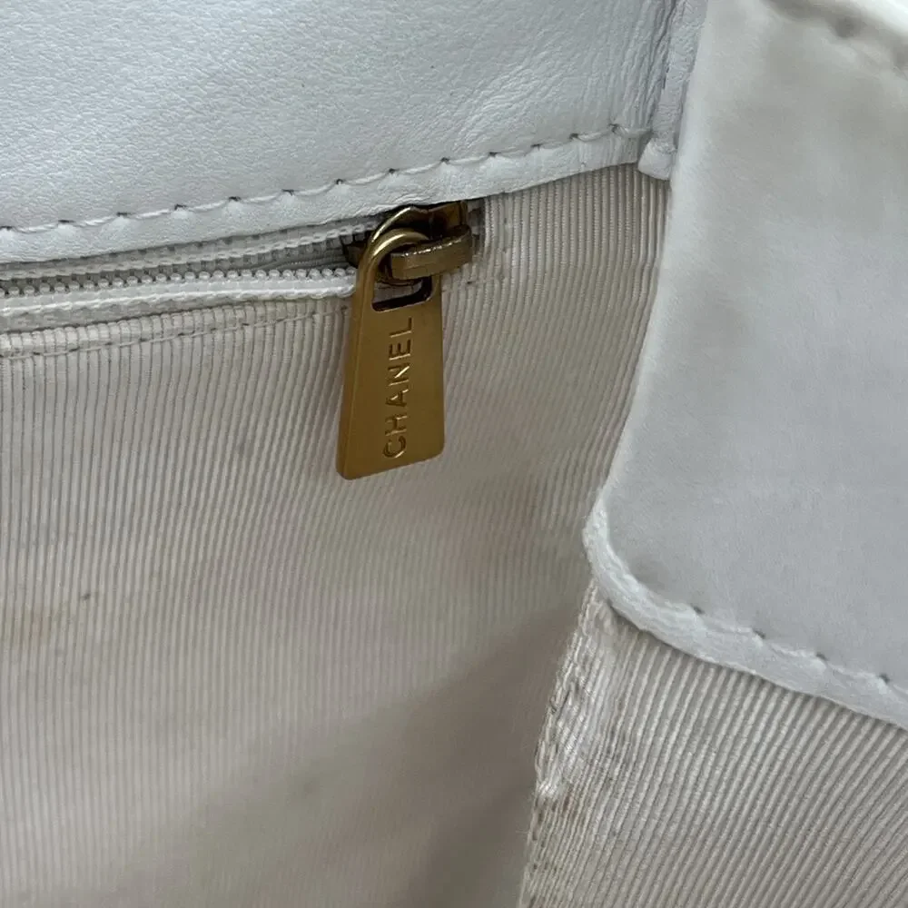 CHANEL Wild Black Stitch White Shoulder Tote Bag Double Chain Gold Tone Hardware
